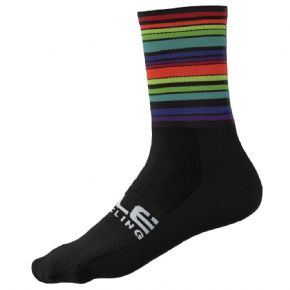 Ale Flash Q-skin Socks - PACKING COMFORT AND BREATHABILITY INTO A LIGHTWEIGHT VERSATILE SHELL