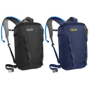 Camelbak Cloud Walker Hydration Pack 18 Litre with 2.5 Litre Reservoir - 