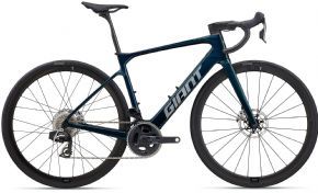 Giant Defy Advanced E+ Elite 0 Electric Road Bike 2026 - Fully wrapped and aero-dynamic offers full coverage and durable comfort